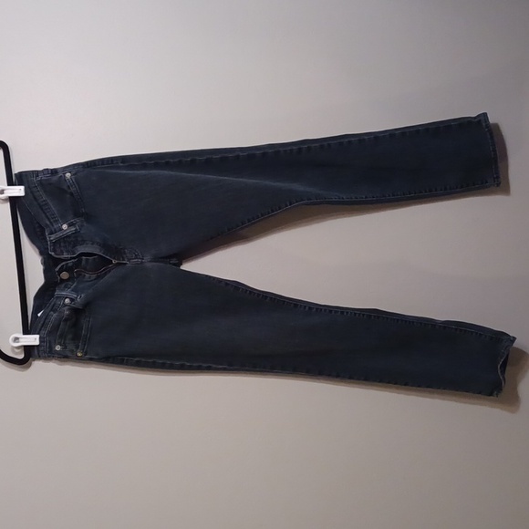 Levi's - Picture 2 of 12